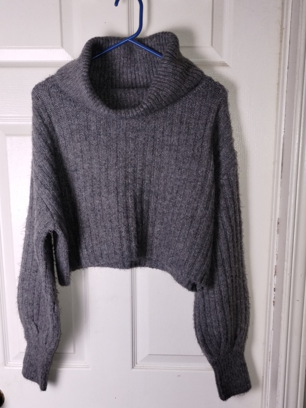 Ardene Charcoal Ribbed Cropped Turtleneck Sweater